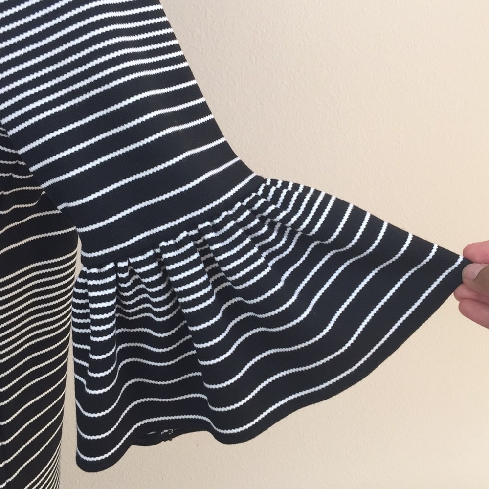 MAX STUDIO Black And White Stripped Shift Dress - Picture 5 of 7